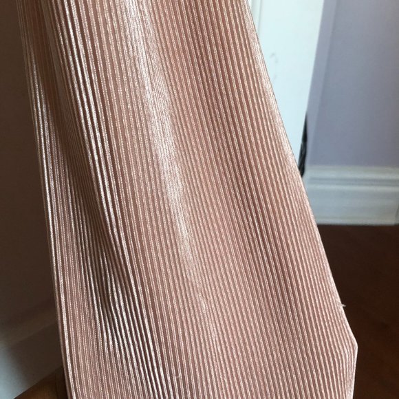 Pink ribbed jumpsuit - Picture 2 of 5